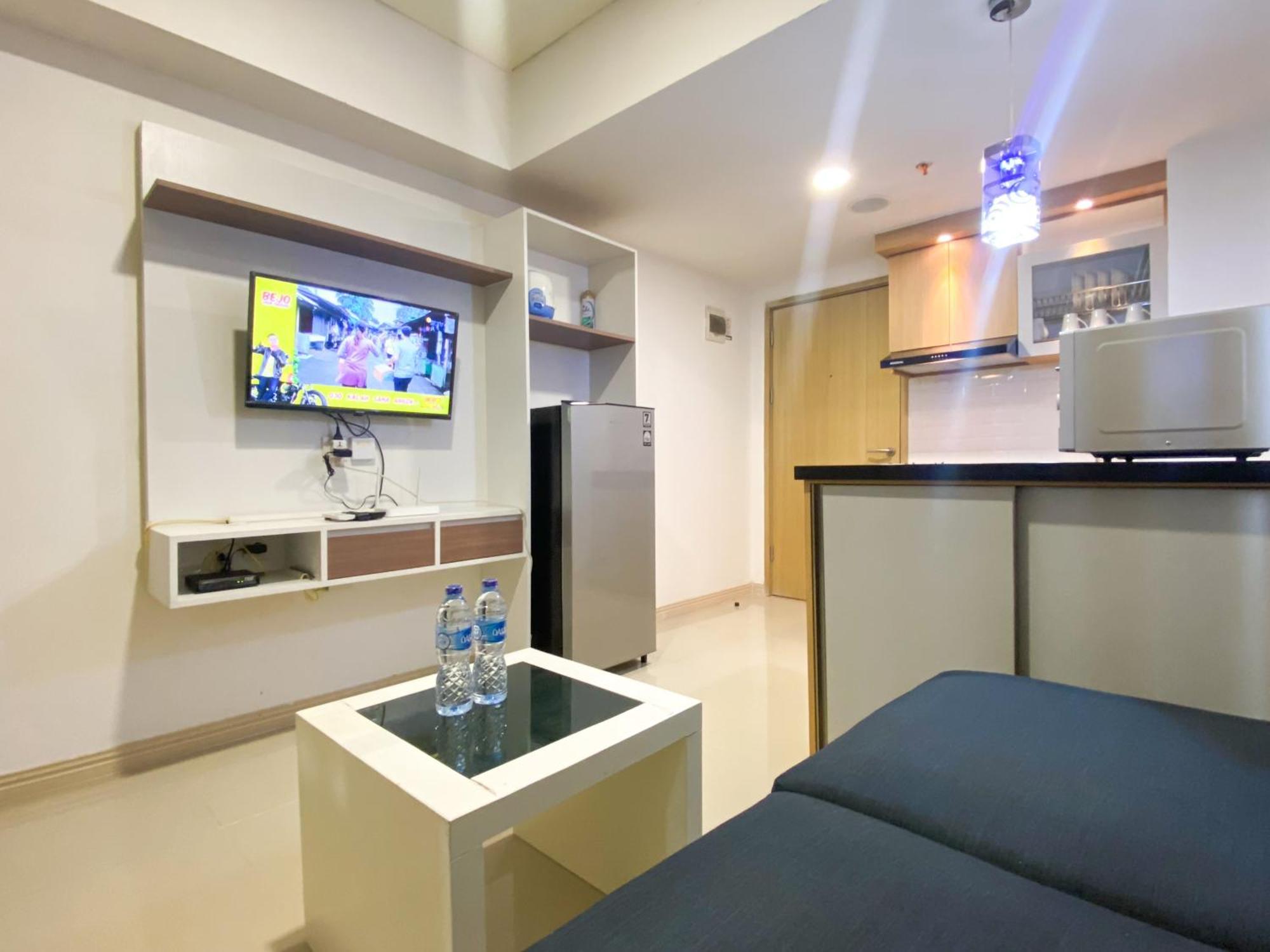 Comfortable 2Br At 25Th Floor Meikarta Apartment By Travelio Cikarang Eksteriør billede